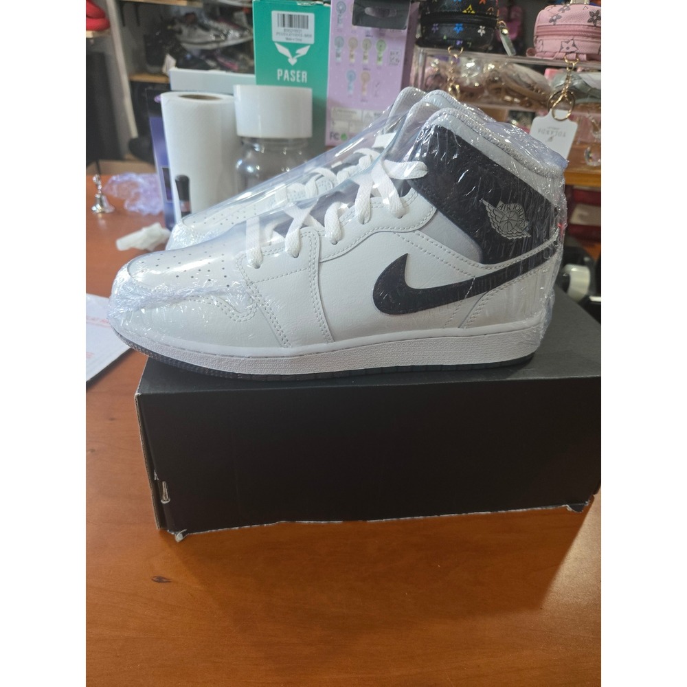 Air Jordan 1 Mid GS Summit White Black Infrared 23 DQ8423-109 Size 7Y